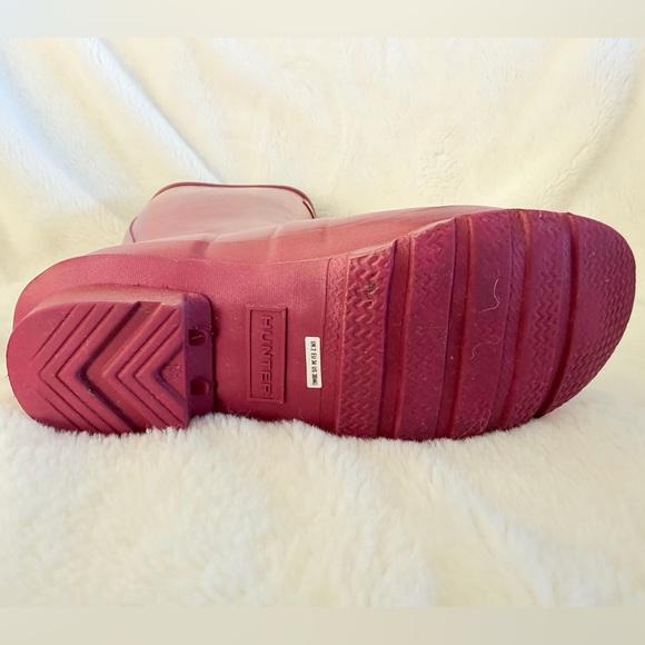 Hunter Big Kids Original Rain Boots - Fuschia Nebula - Picture 10 of 16